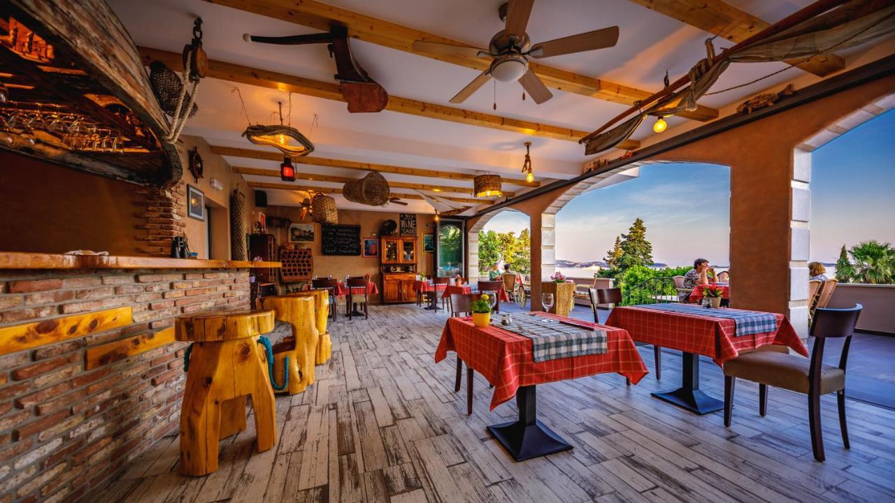 Boutique B&B Villa Carmen Mlini Eksteriør bilde